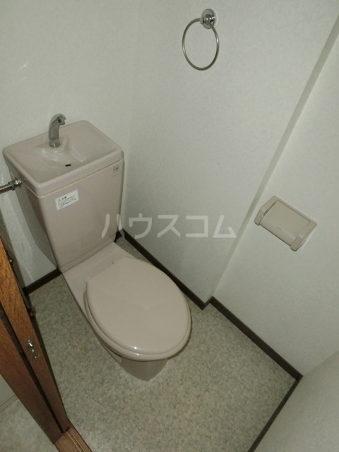 13/30 トイレ