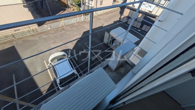 19/30 バルコニー