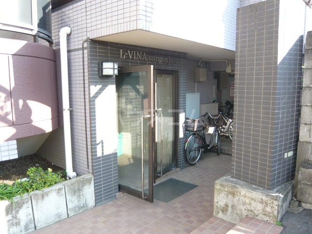 2/10 エントランス