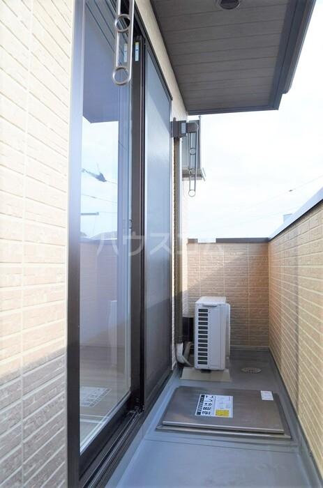 17/26 バルコニー