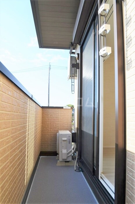 18/27 バルコニー