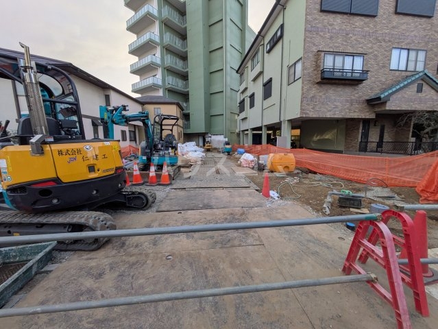 15/21 エントランス