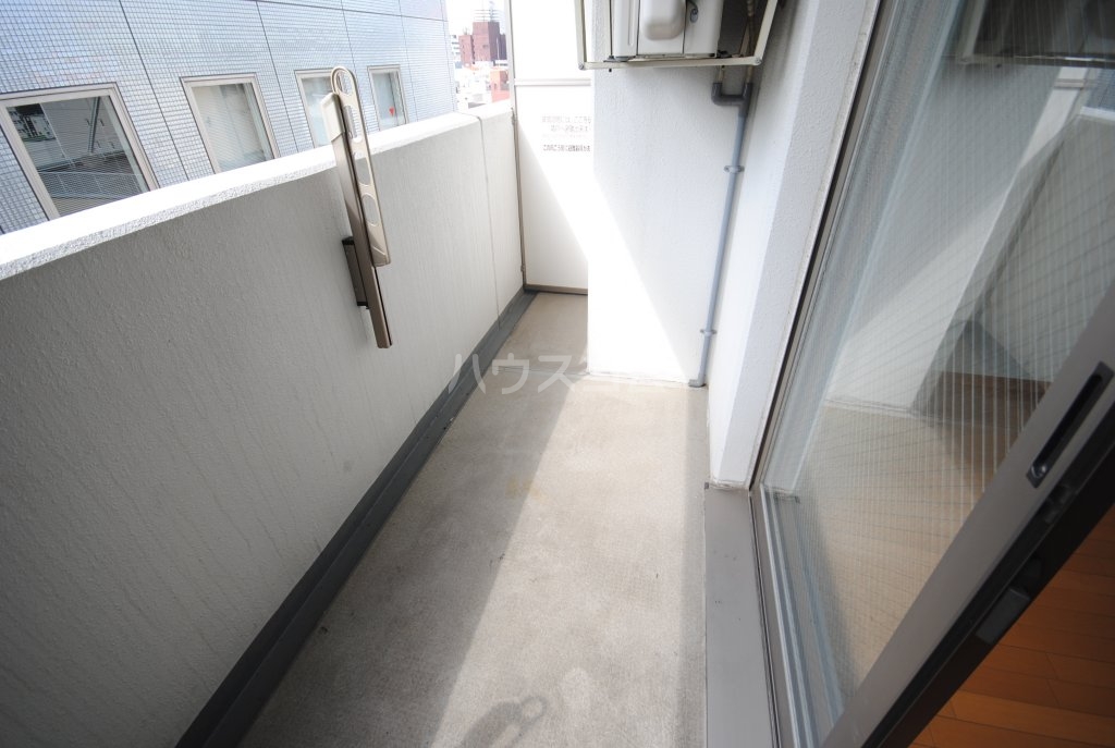 13/29 バルコニー