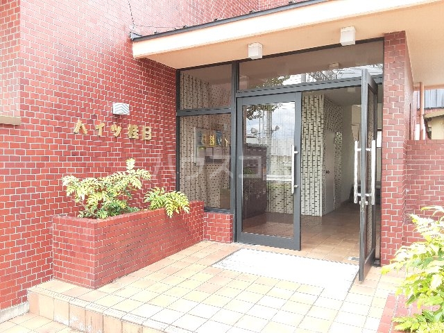 29/30 エントランス