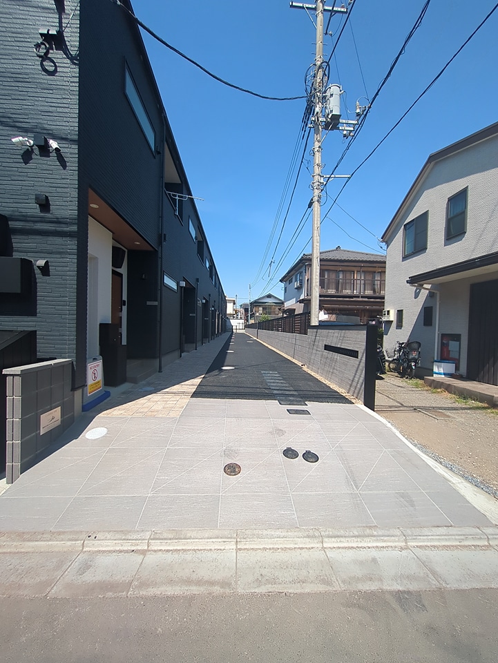 28/30 エントランス