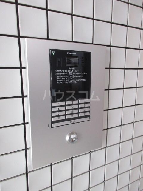 2/3 エントランス