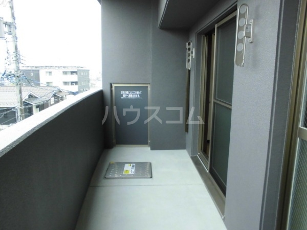 13/29 バルコニー