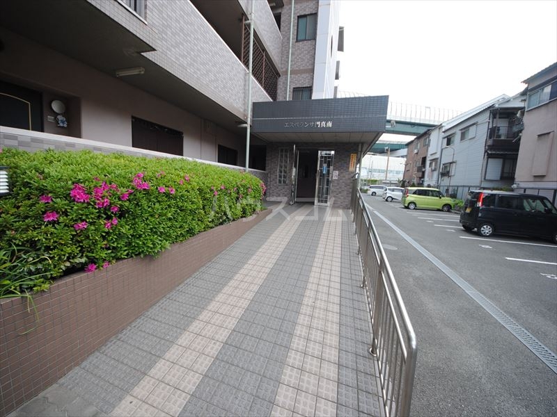 29/30 エントランス