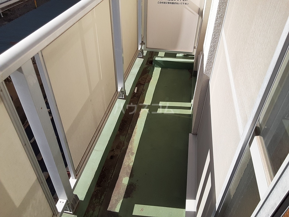 15/27 バルコニー