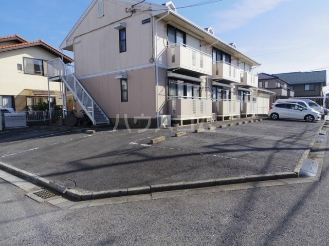 24/26 駐車場