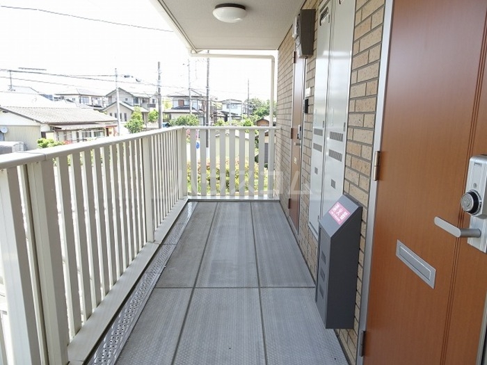 16/20 エントランス