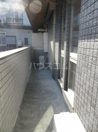 21/25 バルコニー