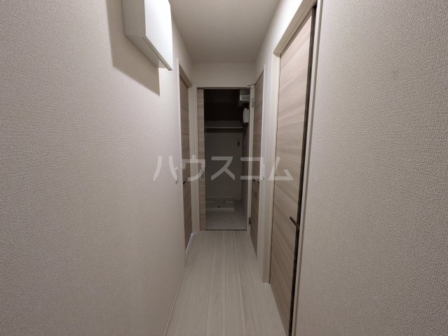18/30 玄関