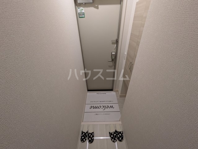 17/30 玄関