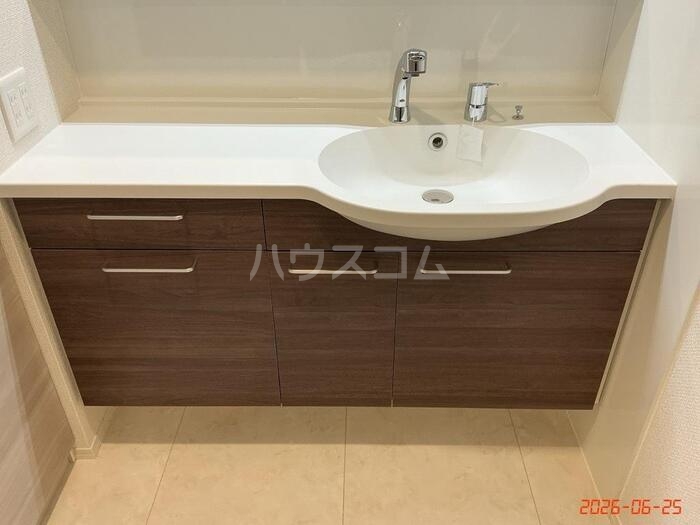 18/30 洗面