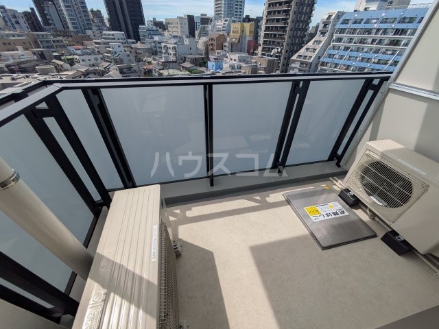 16/23 バルコニー