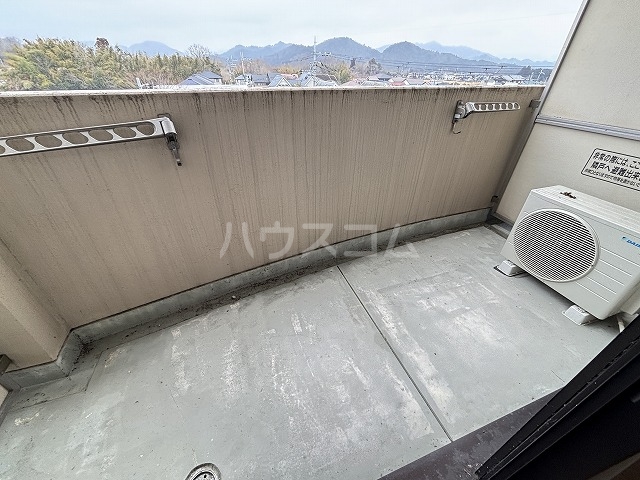 13/16 バルコニー