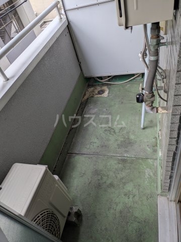 13/23 バルコニー