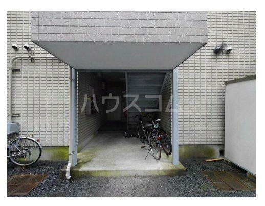 29/29 エントランス