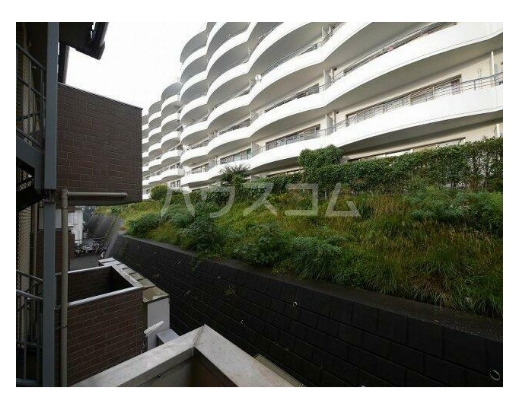 23/29 バルコニー