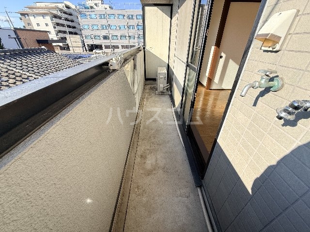 19/30 バルコニー