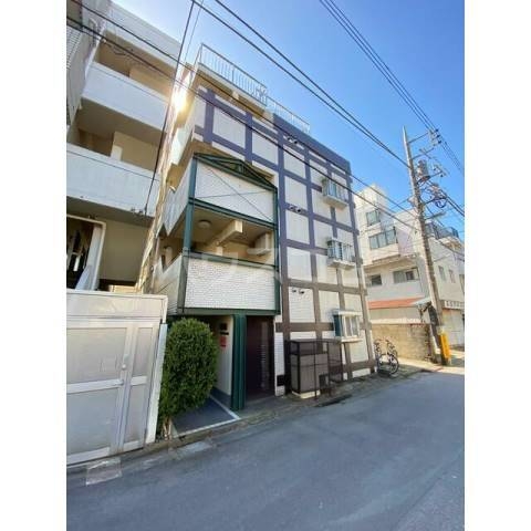 19/29 エントランス