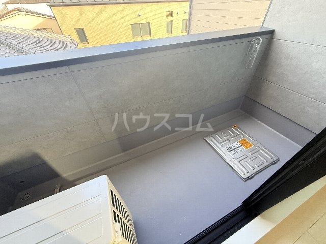 19/30 バルコニー