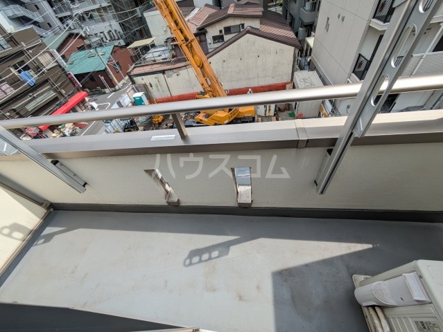 16/28 バルコニー