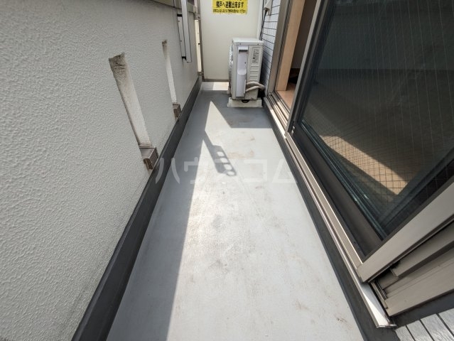 17/28 バルコニー