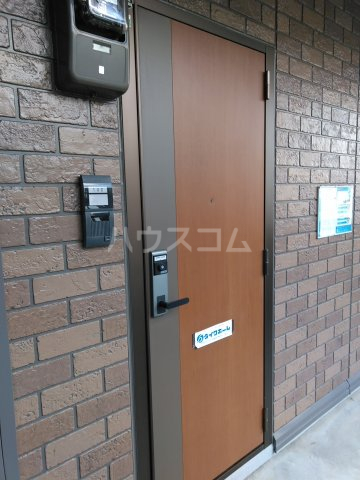 25/30 エントランス