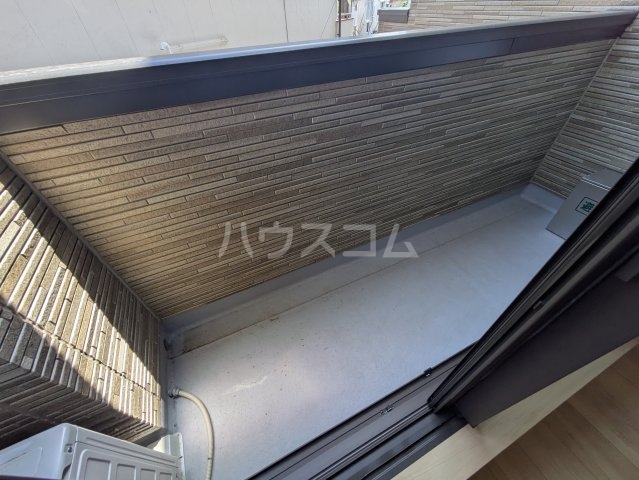 23/30 バルコニー