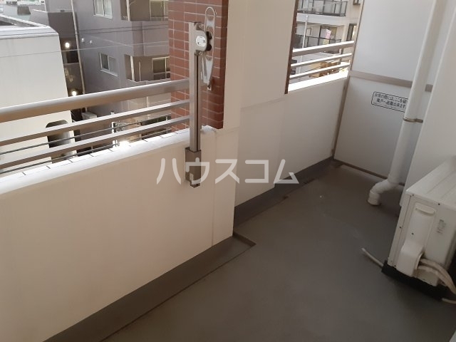 23/30 バルコニー