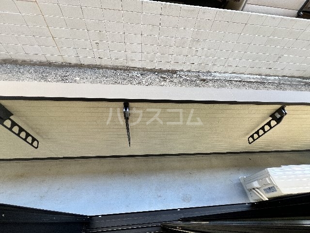 20/30 バルコニー