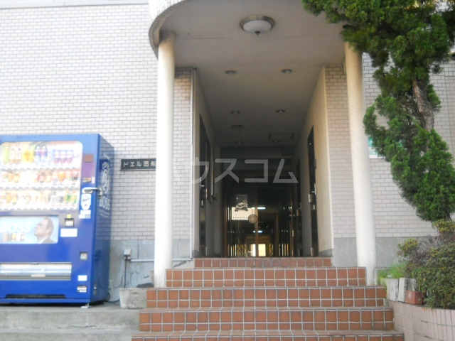 22/29 エントランス