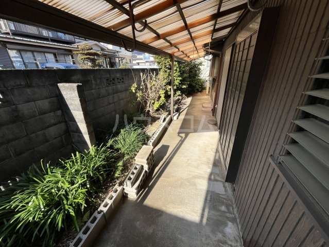 19/29 バルコニー