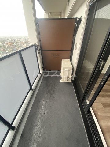 19/30 バルコニー