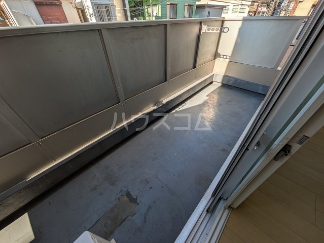 17/30 バルコニー