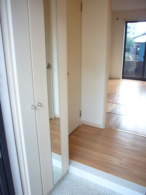 6/13 玄関