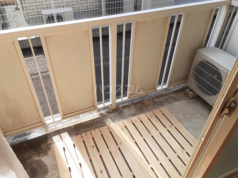 19/30 バルコニー