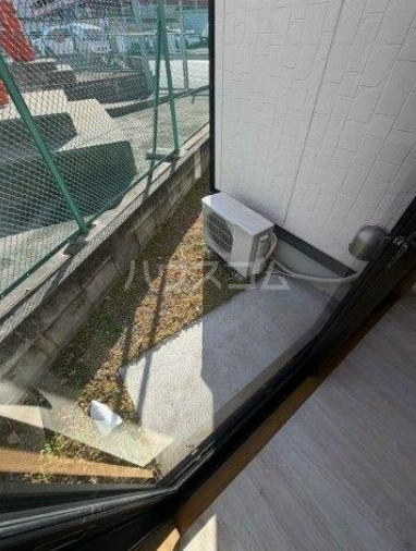 15/22 バルコニー