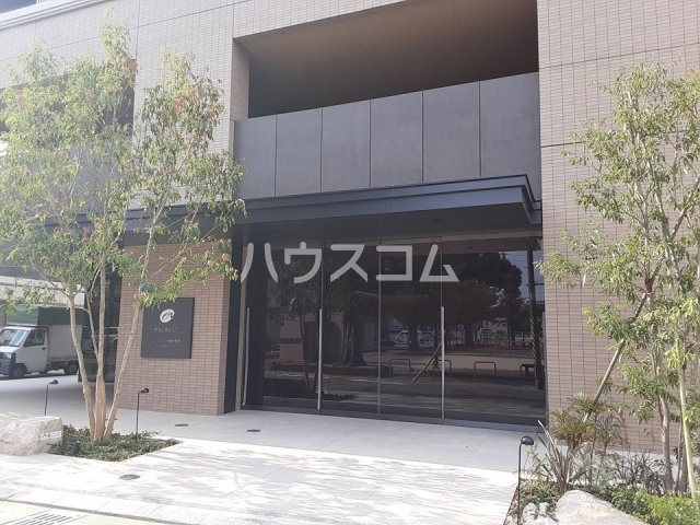 22/24 エントランス