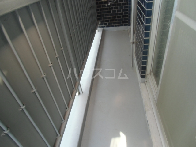 17/25 バルコニー