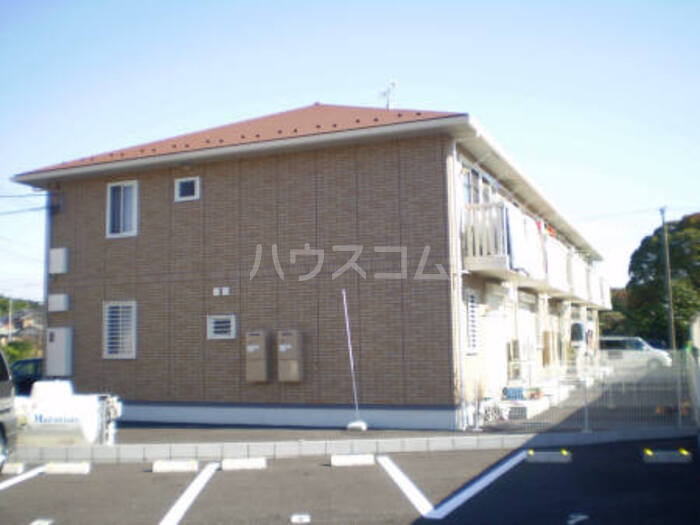 21/30 エントランス