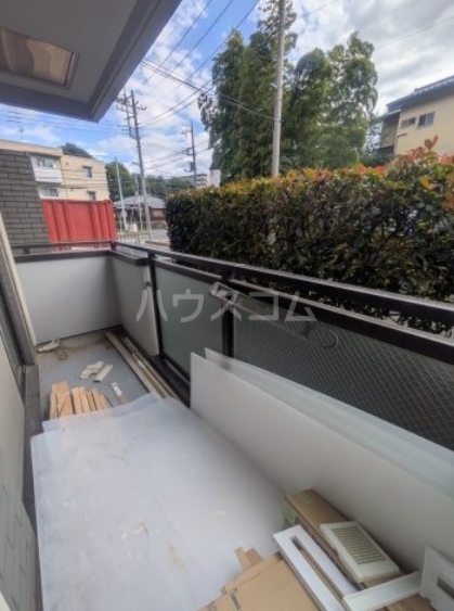 13/19 バルコニー