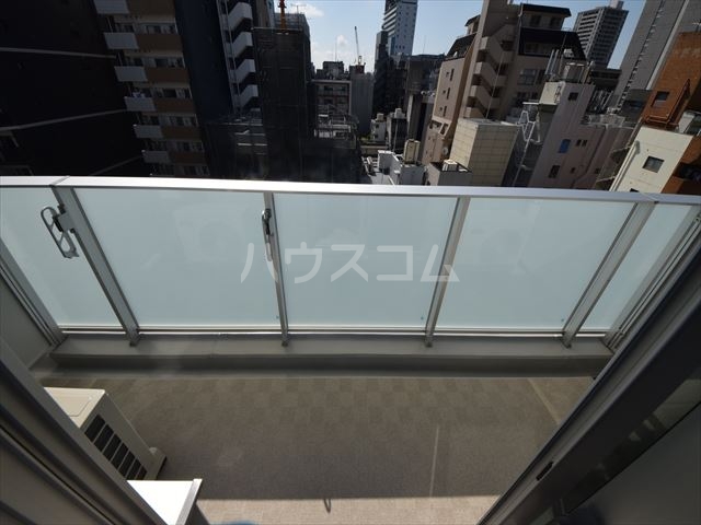 19/30 バルコニー