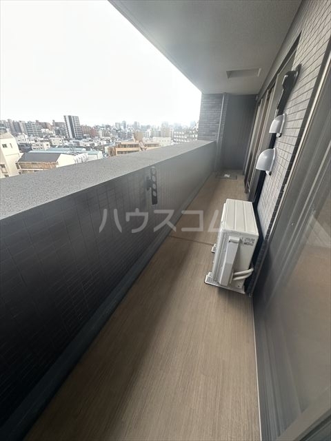 20/30 バルコニー