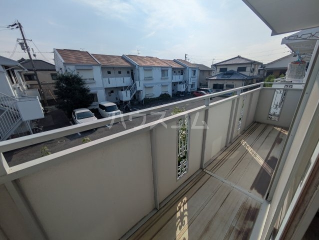 15/26 バルコニー