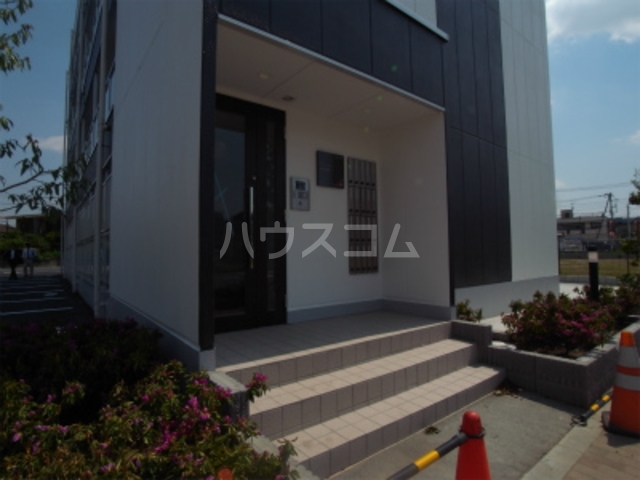 2/13 エントランス