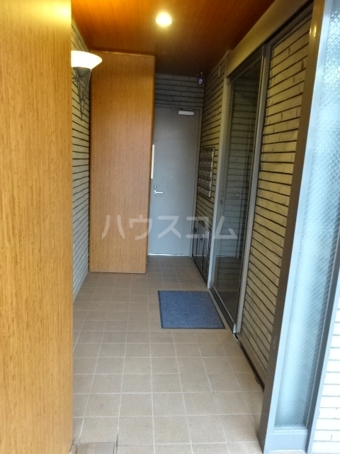 3/6 エントランス