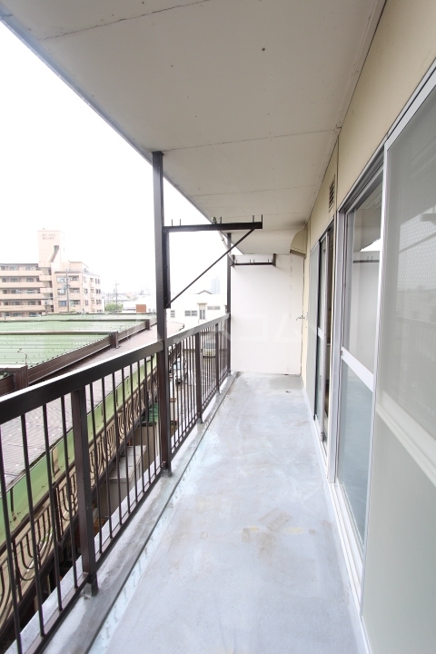 18/30 バルコニー